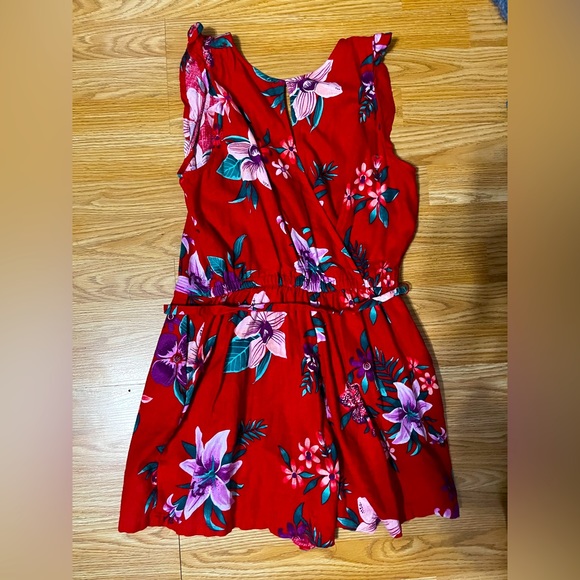 Red floral romper - Picture 1 of 2